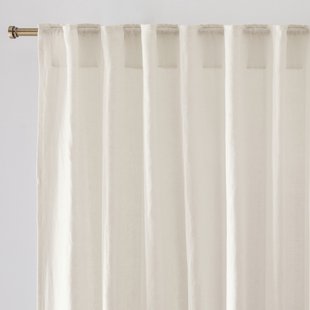 Linnen gordijn afgewerkt met verdekte lussen, Elba