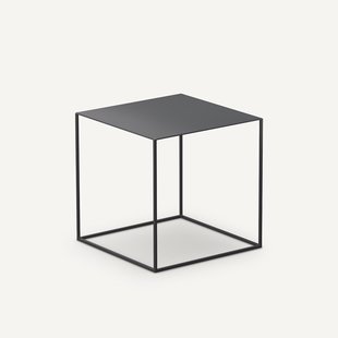 Bijzettafel in gelakt staal, Romy