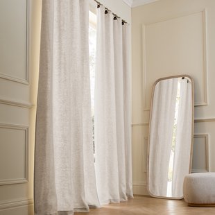 Gordijn in gewassen gevoerd linnen met ringen, Private