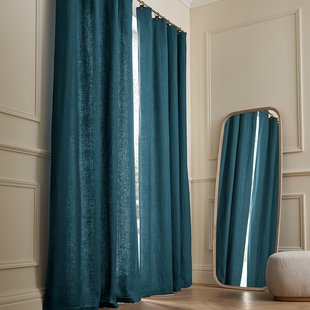 Gordijn in gewassen gevoerd linnen met ringen, Private