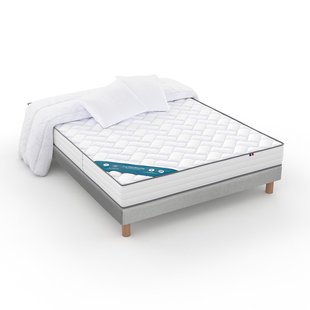 Matras +bed + poten + dekbed + kussen(s)