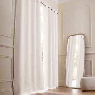 Verduisterend linnen gordijn met oogjes Colin