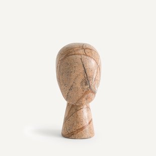 Beeldje in roze marmer, Kiran