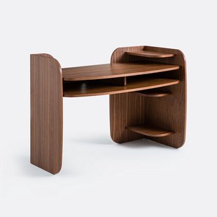 Bureau in notenhoutfineer, Gorman