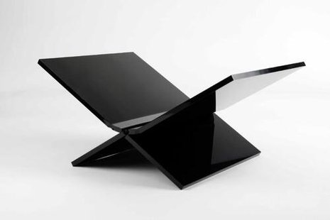 Boekenstandaard perspex middel design zwart
