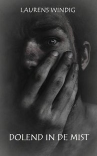 Dolend in de mist