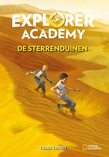 Explorer Academy 4 - De sterrenduinen