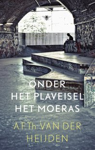Onder het plaveisel het moeras