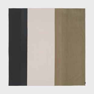 Marimekko Hennika tafelkleed 140x140 cm Pink-charcoal-sand