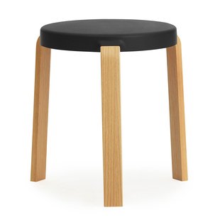 Normann Copenhagen Tap Kruk Met Eiken Onderstel