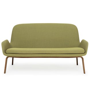 Normann Copenhagen Era Sofa Bank Met Walnoten Onderstel