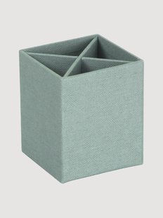 Bureau organizer Penny