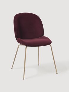 WESTWING x GUBI, Fluwelen eetkamerstoel Beetle by Delia Lachance