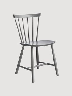 Handgemaakte eetstoel J46 van beukenhout