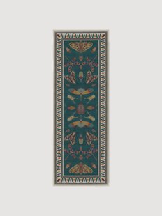 Wasbare loper Flutterby van Iris Apfel