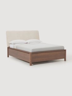 Houten bedframe Santiago met gestoffeerd hoofdeinde en lades