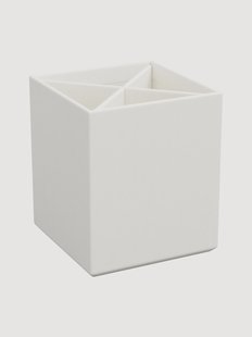 Bureau organizer Penny