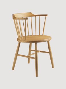 Handgemaakte eetstoel J18 van eikenhout