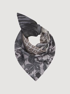 Zijden sjaal Patched