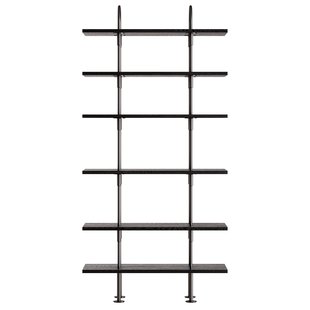 Gubi Keen Stellingkast Zwart Messing 96cm 6 Planken Brown/Black Ash Veneer