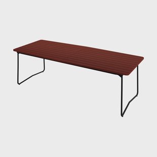 Grythyttan Stålmöbler B31 eettafel Donkerrood gelakt eiken-zwart stalen onderstel, 230x92 cm