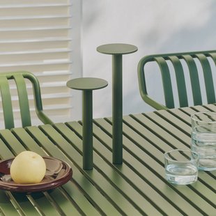 HAY LED tafellamp op batterijen HOST PORTABLE, olijfgroen, 30 cm, IP44