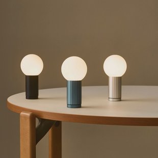 HAY LED tafellamp TURN ON, zwart, hoogte 20 cm, dimbaar