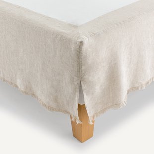 Bedrand in gewassen linnen Amourya