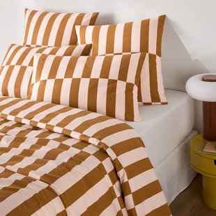 Dekbedovertrek van 50% gerecycled katoen, geometrische print, TABAKA CARAMEL