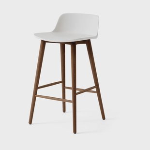 &Tradition Rely HW118 barkruk White-lackerad valnöt, 65 cm