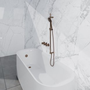 Fortifura Nebbio Badcombinatie-set - thermostaatkraan - glijstang met geïntegreerde wandaansluitbocht - gladde doucheslang - ronde handdouche - badvulcombinatie - geborsteld koper PVD (koper) SW1183069 SW1111533 SW799407 SW970047 SW1108811 SW