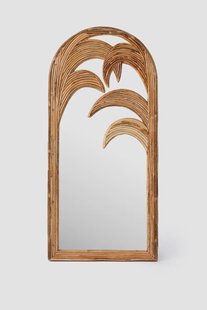 Bruine grote staande ratan spiegel