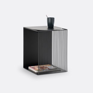 Bijzettafel of nachtkastje in staal SALEM