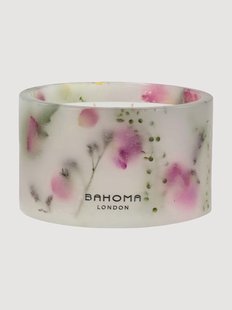 Met de hand gegoten 3-lonts geurkaars botanica (peer, iris, roos)