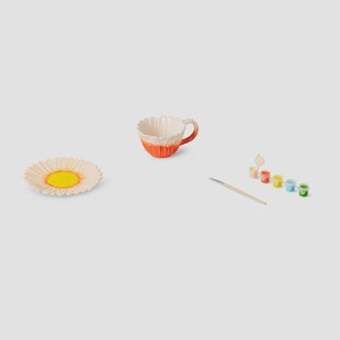 DIY keramische bloemenmok met schoteltje