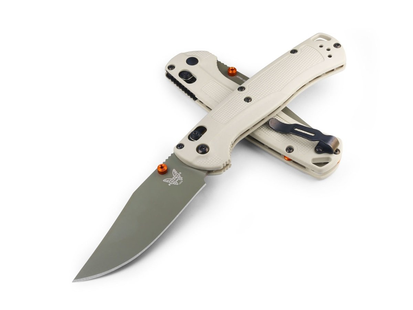 Benchmade Taggedout Tan Grivory