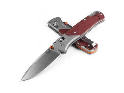 Benchmade Bugout Grey/Redstone Aluminium &amp; Richlite