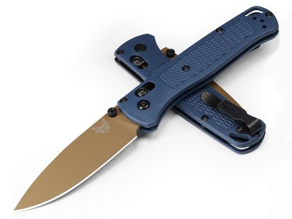 Benchmade bugout crater blue