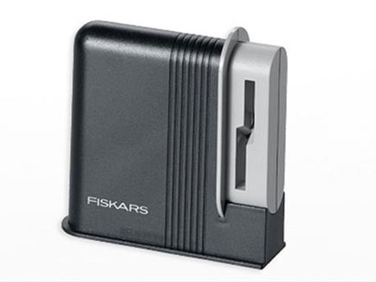 Fiskars clip sharp functional form