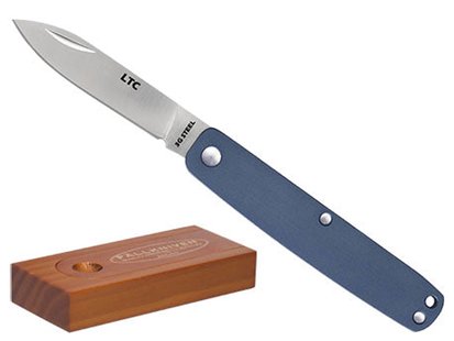 Fällkniven legal to carry blauw folder,