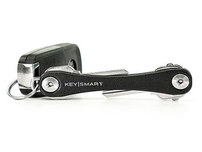 Keysmart compact keyholder leather black