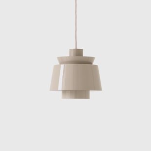 Utzon JU1 hanglamp, Ø 22 cm, grijs-beige &Tradition - Woonkamer - Designer - Metaal - Met lampenkap
