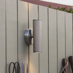 Globen Lighting wandlamp Hubble, staal, hoogte 21 cm, IP44