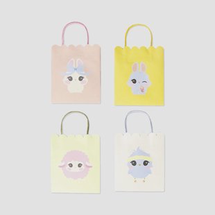 Set paas-cadeauzakjes met geschulpte rand - 4 stuks
