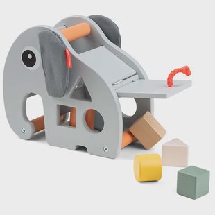 Done By Deer vormenstoof Elphee