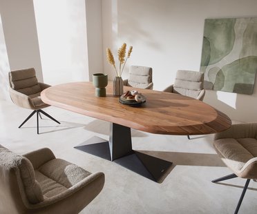 DELIFE Eettafel Aithon 240x105 cm acacia bruin metalen onderstel zwart ovaal