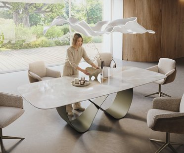 DELIFE Eetkamertafel Edge Boot 270x120 cm Keramiek Iris FMG Onice Grigio Infinity Metaal Effectafwerking Titan