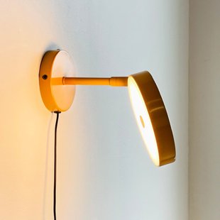 Starlight LED wandlamp, geel, Ø 14 cm, dimbaar Dyberg Larsen - Woonkamer - Designer - Metaal - Met lampenkap