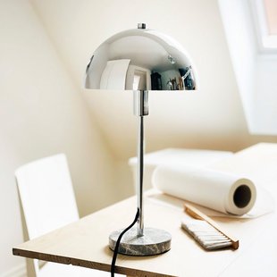 Stockholm tafellamp chroom/marmer Dyberg Larsen - Woonkamer - Designer - Met lampenkap