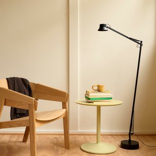 Dedicate LED vloerlamp, zwart, dimbaar, aluminium Muuto - Woonkamer - Modern - 1 lamp